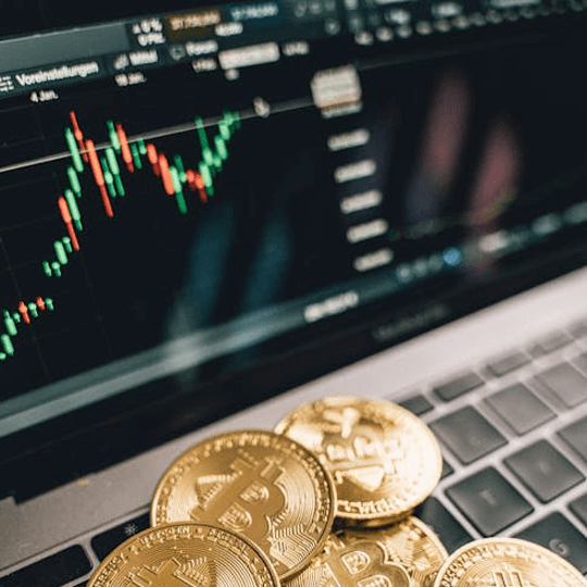 PowerVelunio 5.0 team di esperti di investimenti in criptovalute